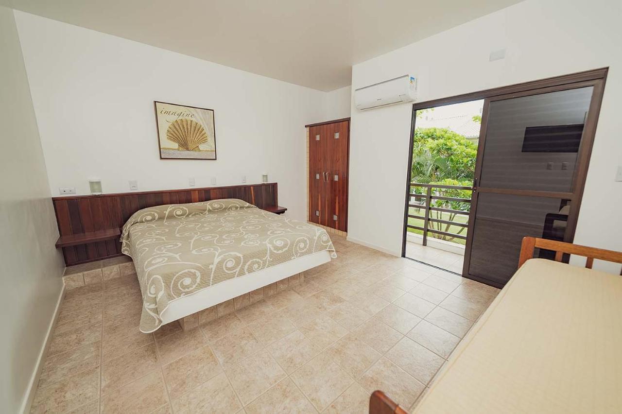 בומבינאס Parador Tropical מראה חיצוני תמונה