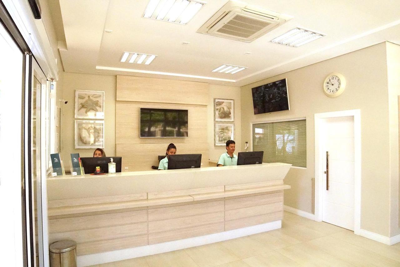 בומבינאס Parador Tropical מראה חיצוני תמונה